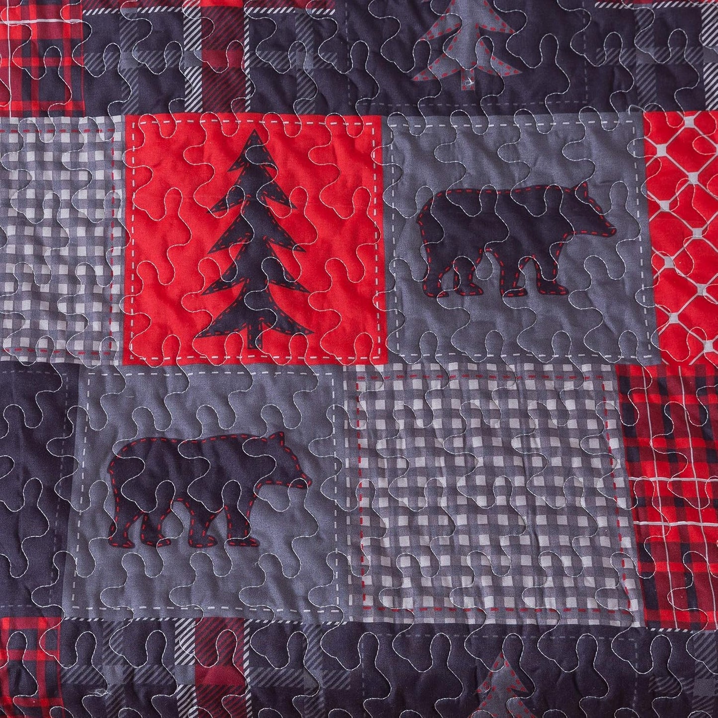 Soul & Lane Cabin Charm 50"x60" Quilted Throw: Plaid Quilted Blanket, Outdoor Nature Themed Patchwork Coverlet, Christmas Quilt for Couch, Comforter Lap Quilt, Lightweight Red and Black Lap Cover