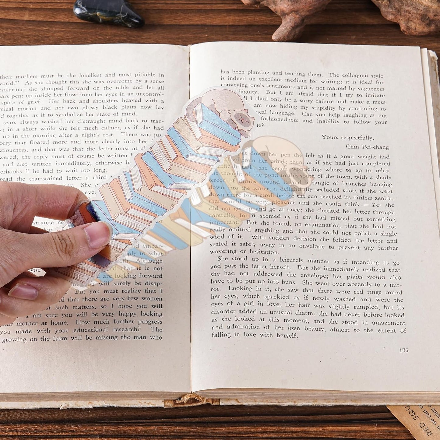 Cute Cats Bookmark Gifts - 6 Pcs Cartoon Animals Bookmarks for Kids Women Book Lovers Funny Cats Books Marks Page Clips Bookish Gift for Birthday Christmas Classroom Reading Accessories