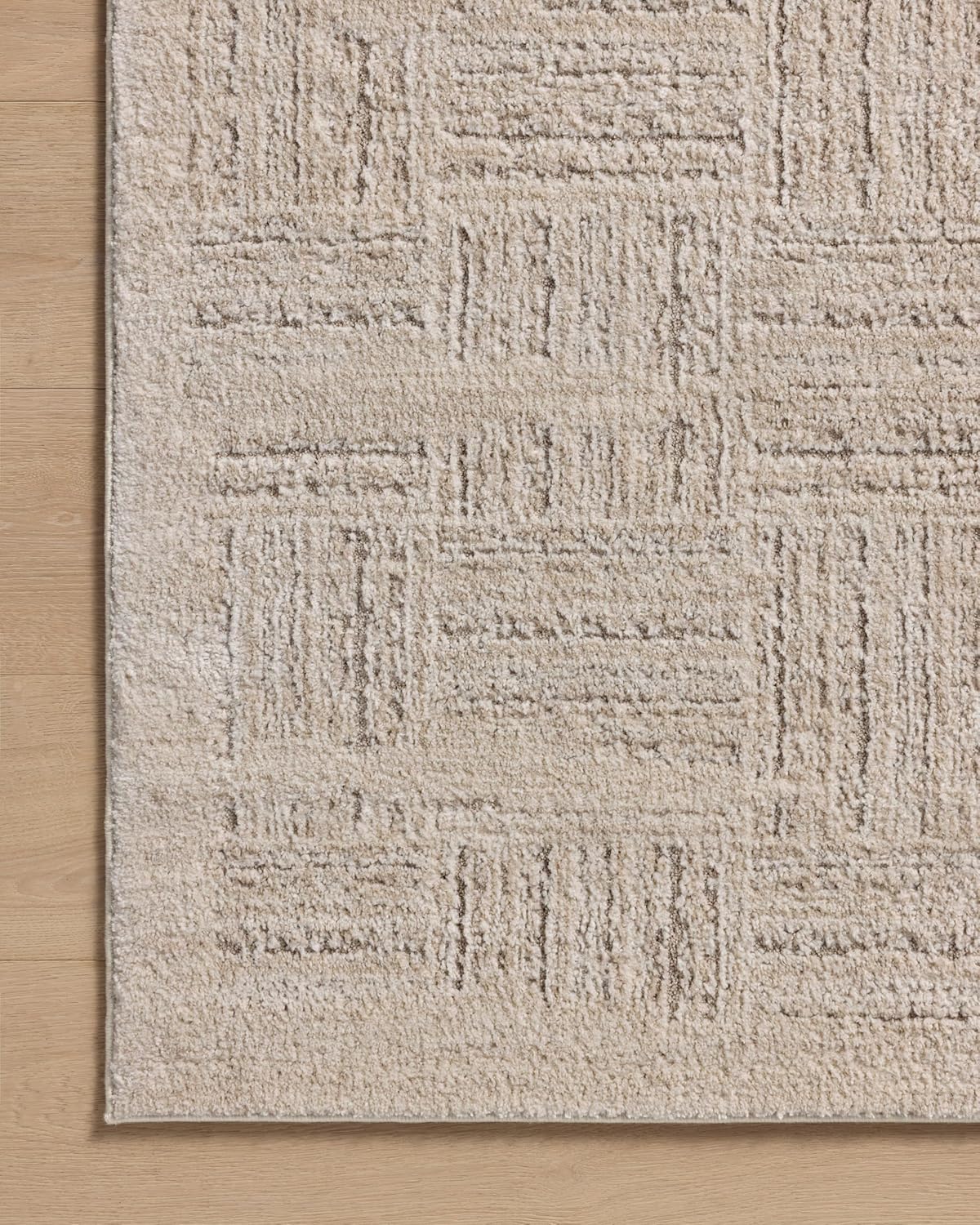 Loloi Amber Lewis Monty Collection MOT-01 Ivory/Taupe 4'-0" x 6'-0", .50" Pile Height, Accent Rug