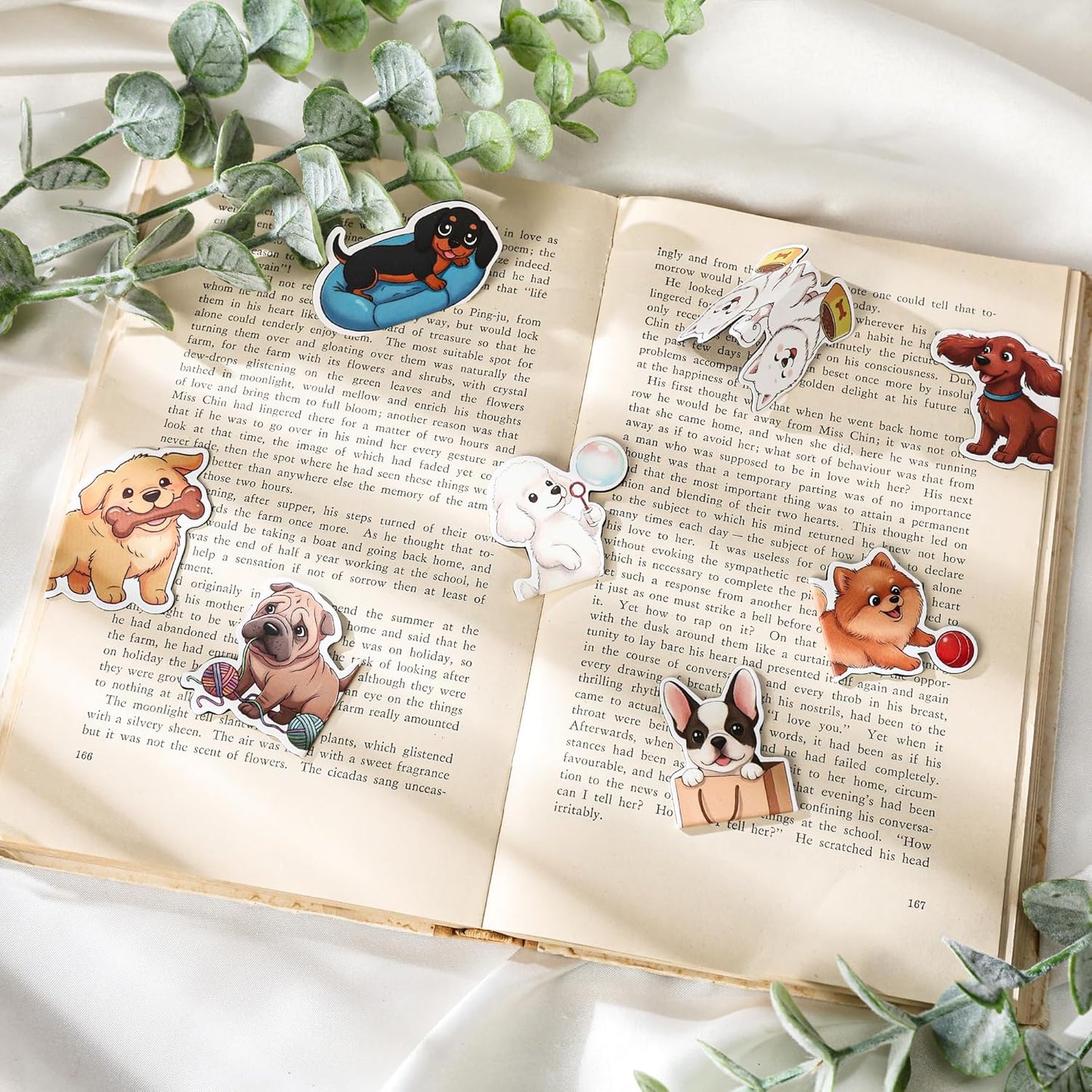Dog Magnetic Bookmarks Gifts - 8 Pcs Cute Animals Bookmark for Women Kids Pet Dogs Lovers Students Funny Page Clips School Office Reading Accessories Bookworms Gift for Birthday Christmas