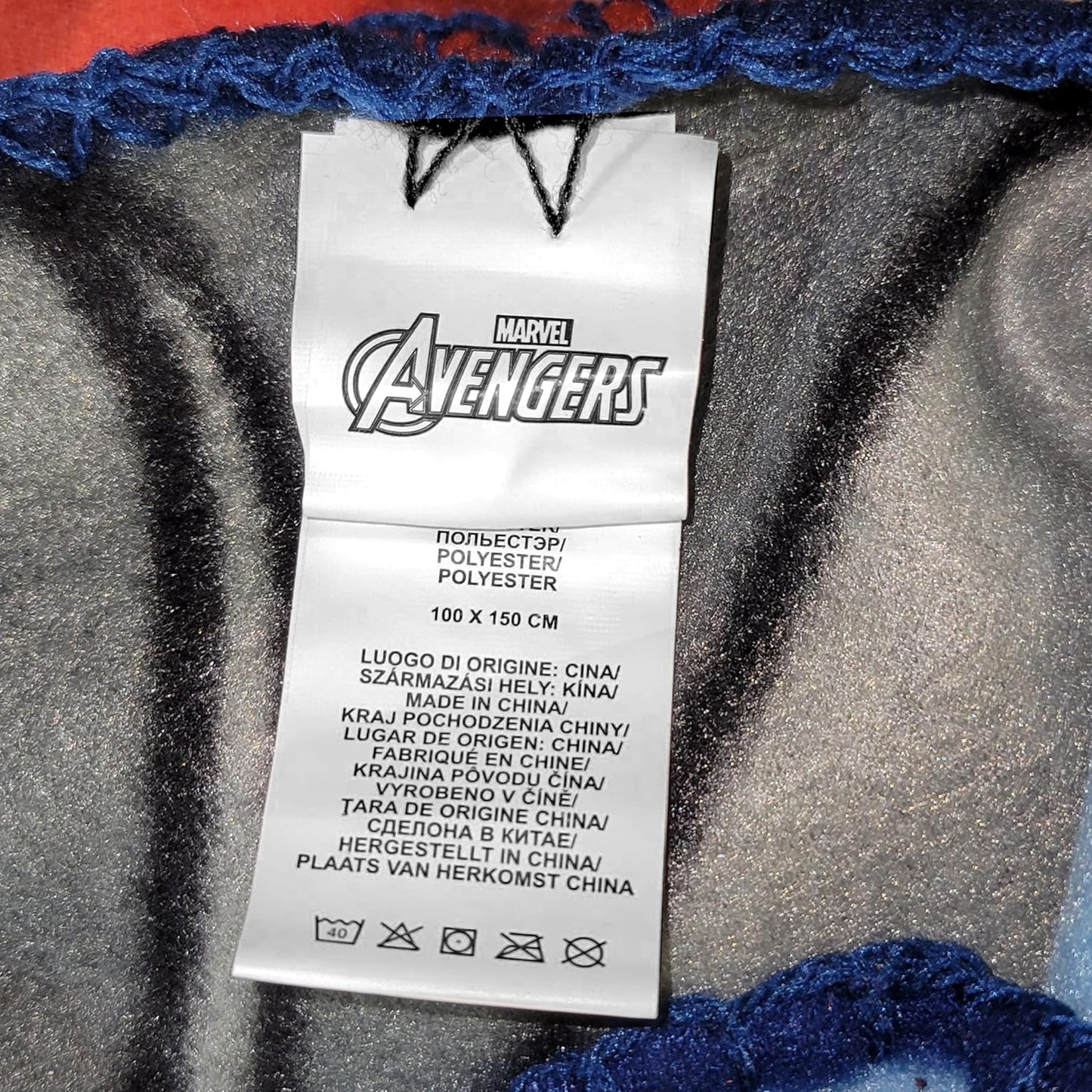 Avenger' Team Join to Save The World Cozy Fleece Throw Blanket 40" x 60" (Green)