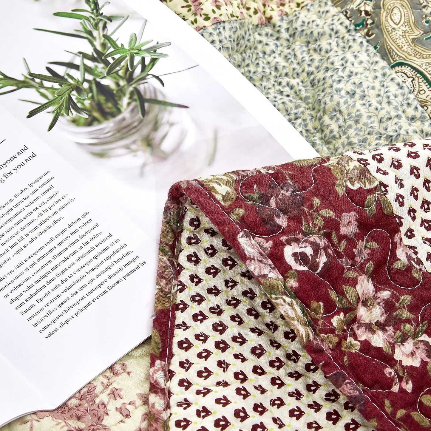Tache Cotton Patchwork Quilt Blanket Country Farm Cottage Vintage Antique Ditsy Floral Paisley Burgundy Beige Lightweight Coverlet Fairy Tale Tea Party Quilted Throw Blanket, 50x60