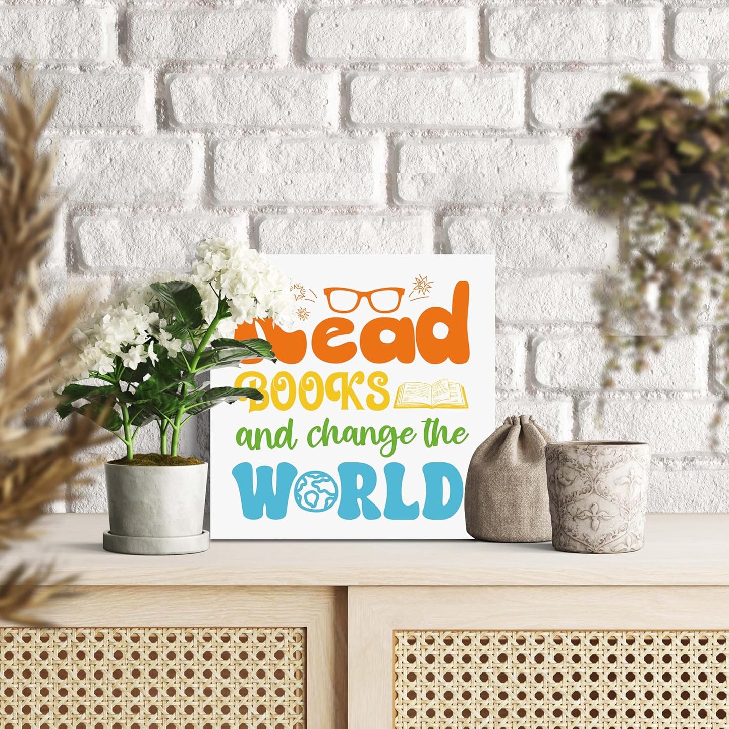 Inspirational Wooden Box Sign, Read Books & Change The World, Motivational Desk Decoration for Bedroom, Classroom, Library, Dorm, Reading Room, Gifts for Back-to-school Season, Birthday. (037)