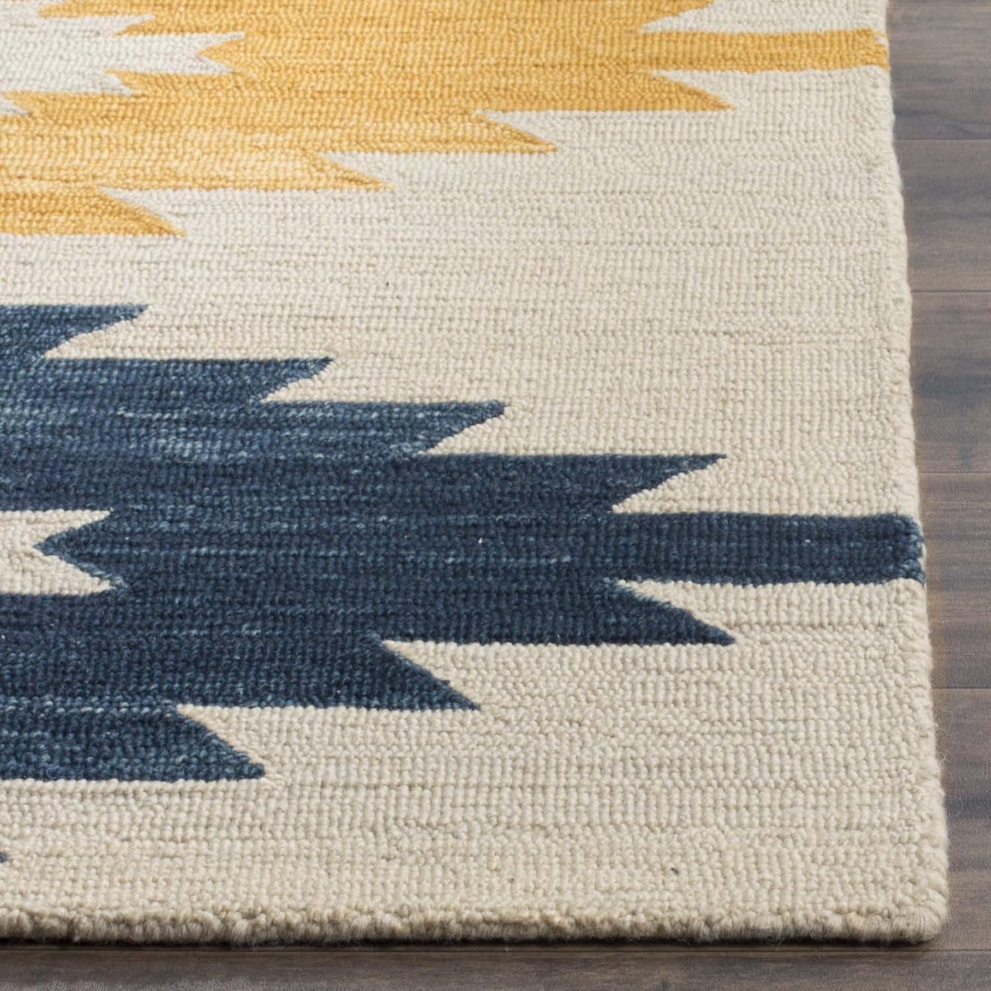 SAFAVIEH Aspen Collection Accent Rug - 3' x 5', Ivory & Multi, Handmade Moroccan Boho Tribal Wool, Ideal for High Traffic Areas in Entryway, Living Room, Bedroom (APN704A)