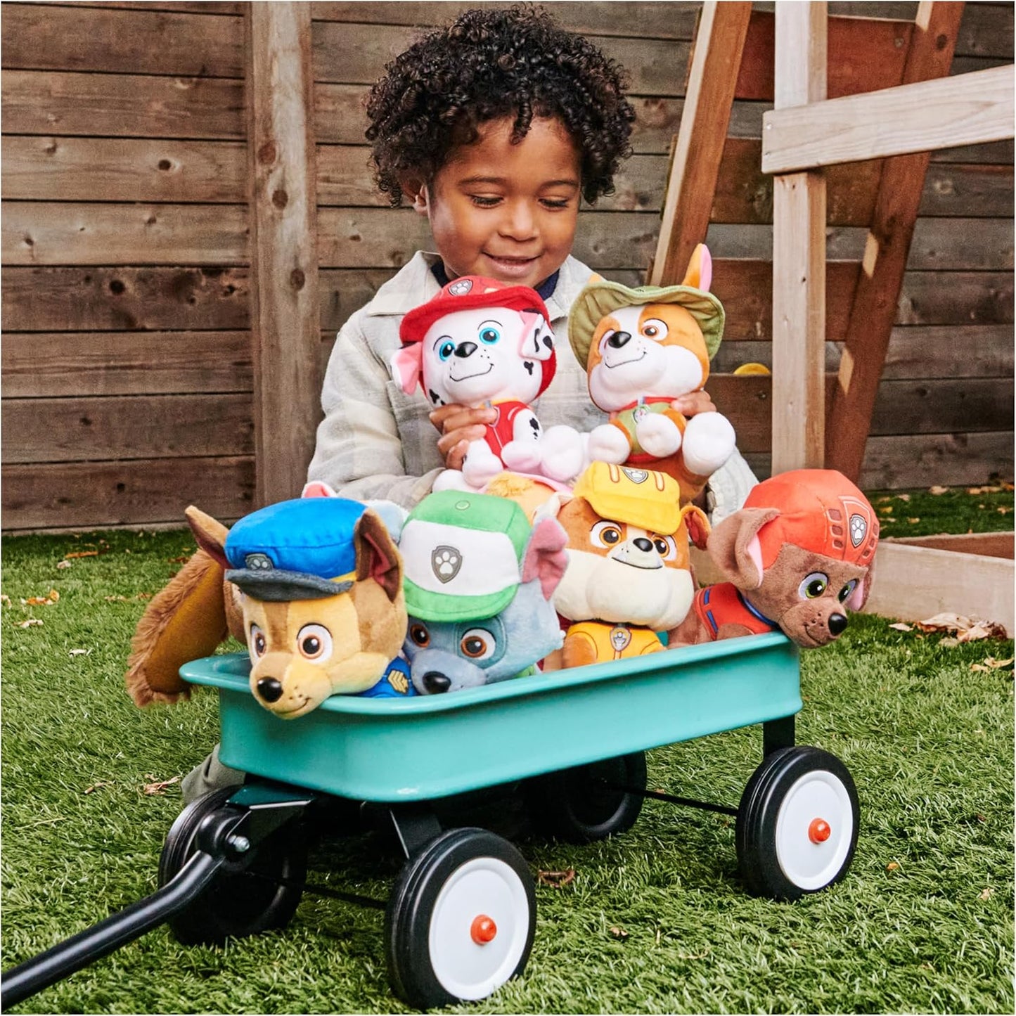 GUND Official PAW Patrol Skye in Signature Aviator Pilot Uniform Plush Toy, Stuffed Animal for Ages 1 and Up, 6" (Styles May Vary)