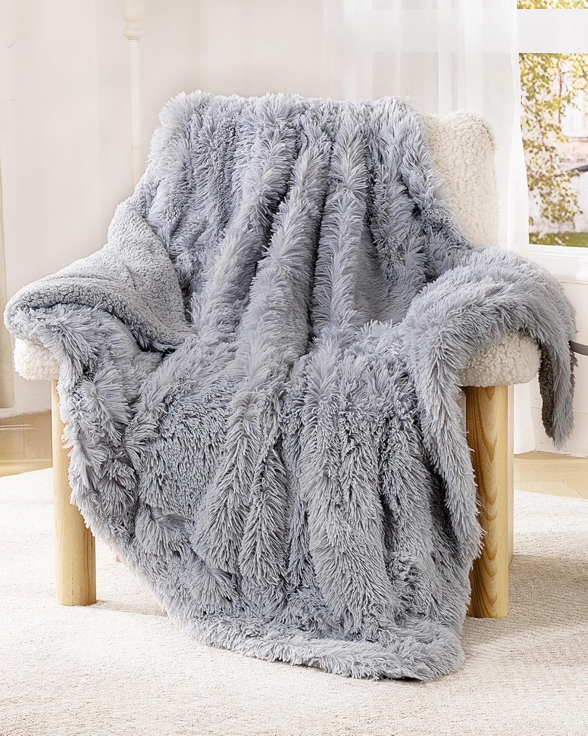 Super Soft Fluffy Faux Fur Throw Blanket for Couch, Fuzzy Sherpa Fleece Cozy Warm Gifts for Women, Room Decor Christmas Plush Thick Throw for Men, Minky Teen Gifts Winter Bedding, 50" x 60"