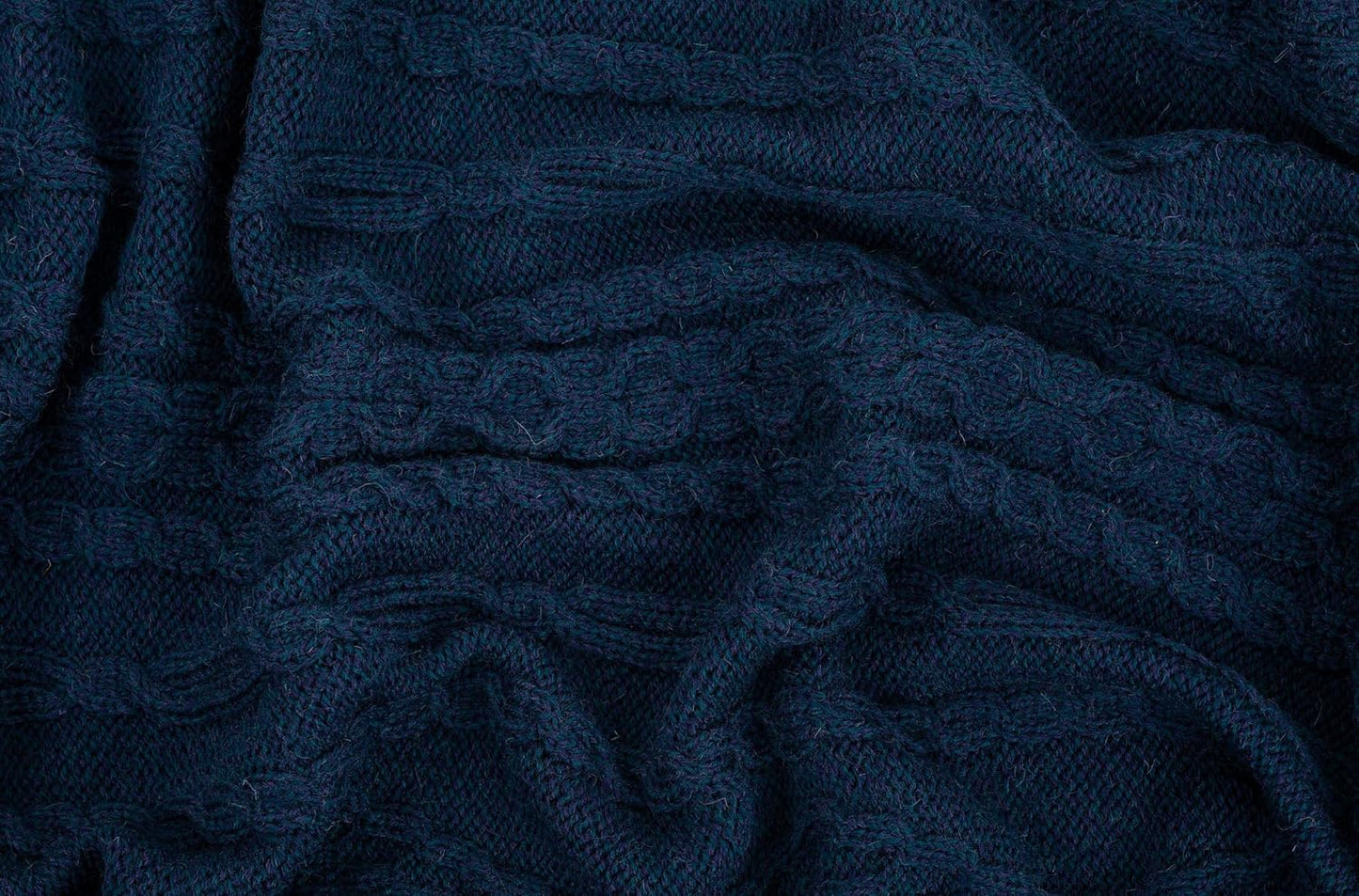 SAOL Bed Cable Throw Blanket 100% Fisherman Wool Made in Ireland 66.93" L x 45" W (Ocean Blue)