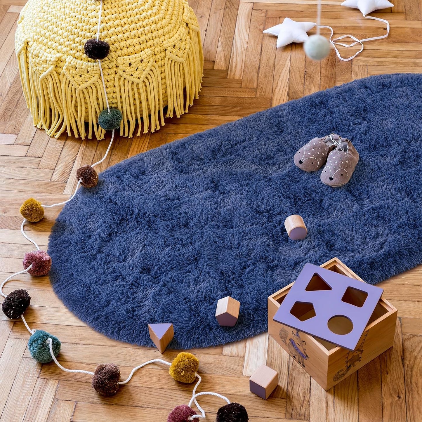 Fluffy Bedroom Rug, Small Oval Area Rugs, Light Navy Shag Bedside Carpet for Kids Room Nursery Dorm Cute Fuzzy Indoor Decor for Boy and Girl, 2.6 x 5.3 Feet
