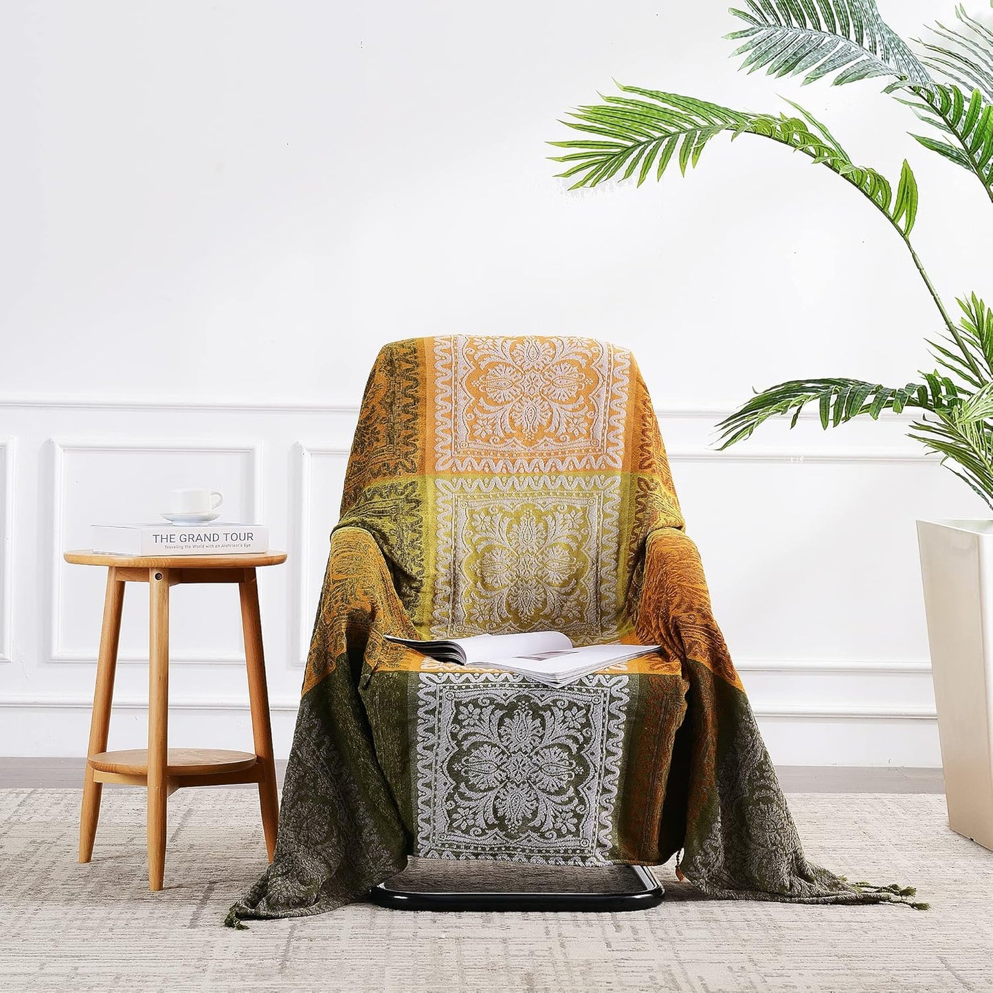 Boho Throw Blanket, Bohemian Tassels Throw Blankets for Bed Couch Soft Chair， Chenille Fringe Tassels (New Green, Large 86 * 102Inches)