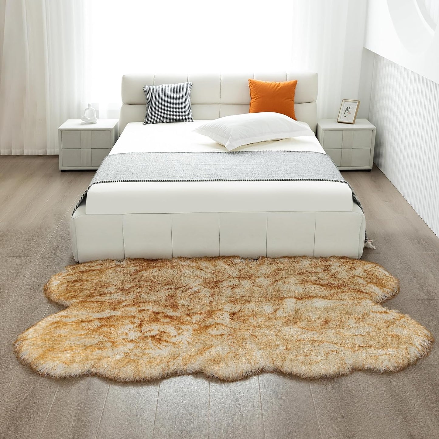 Fluffy Faux Fur Rug White Yellow Sheepskin Area Rug,4x6 Ft Ultra Soft Shaggy Plush Rug for Bedroom Bedside Living Room Nursery Kids Room