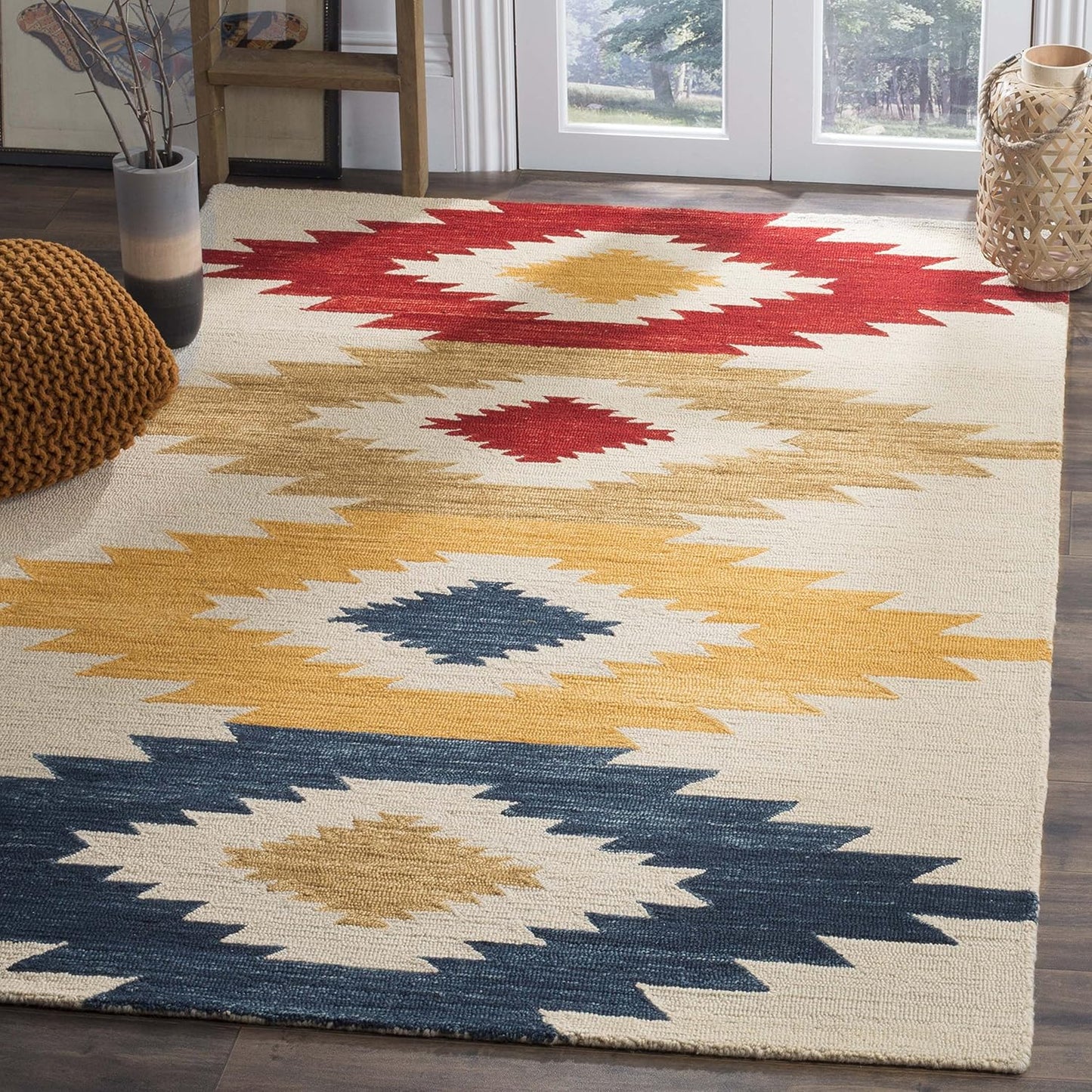SAFAVIEH Aspen Collection Accent Rug - 3' x 5', Ivory & Multi, Handmade Moroccan Boho Tribal Wool, Ideal for High Traffic Areas in Entryway, Living Room, Bedroom (APN704A)