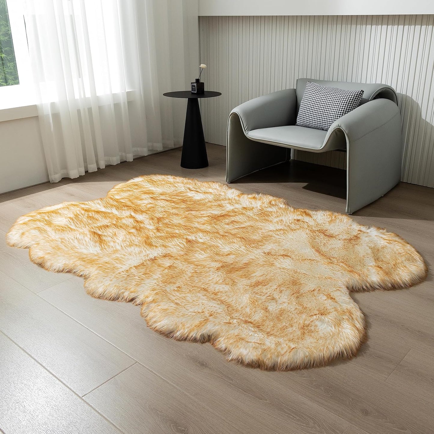Fluffy Faux Fur Rug White Yellow Sheepskin Area Rug,4x6 Ft Ultra Soft Shaggy Plush Rug for Bedroom Bedside Living Room Nursery Kids Room